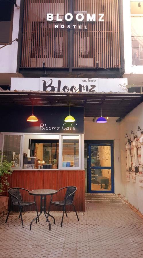 Bloomz Hostel Chiang Mai Eksteriør billede